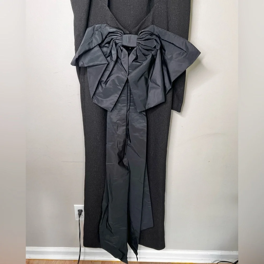 Rebecca Vallance  Monique Open Back Tie Detail Maxi Black Gown Size 4 - Picture 8 of 10
